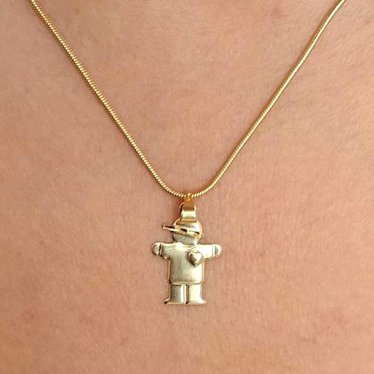 Pingente Menino de Boné (Sem Banho) 
